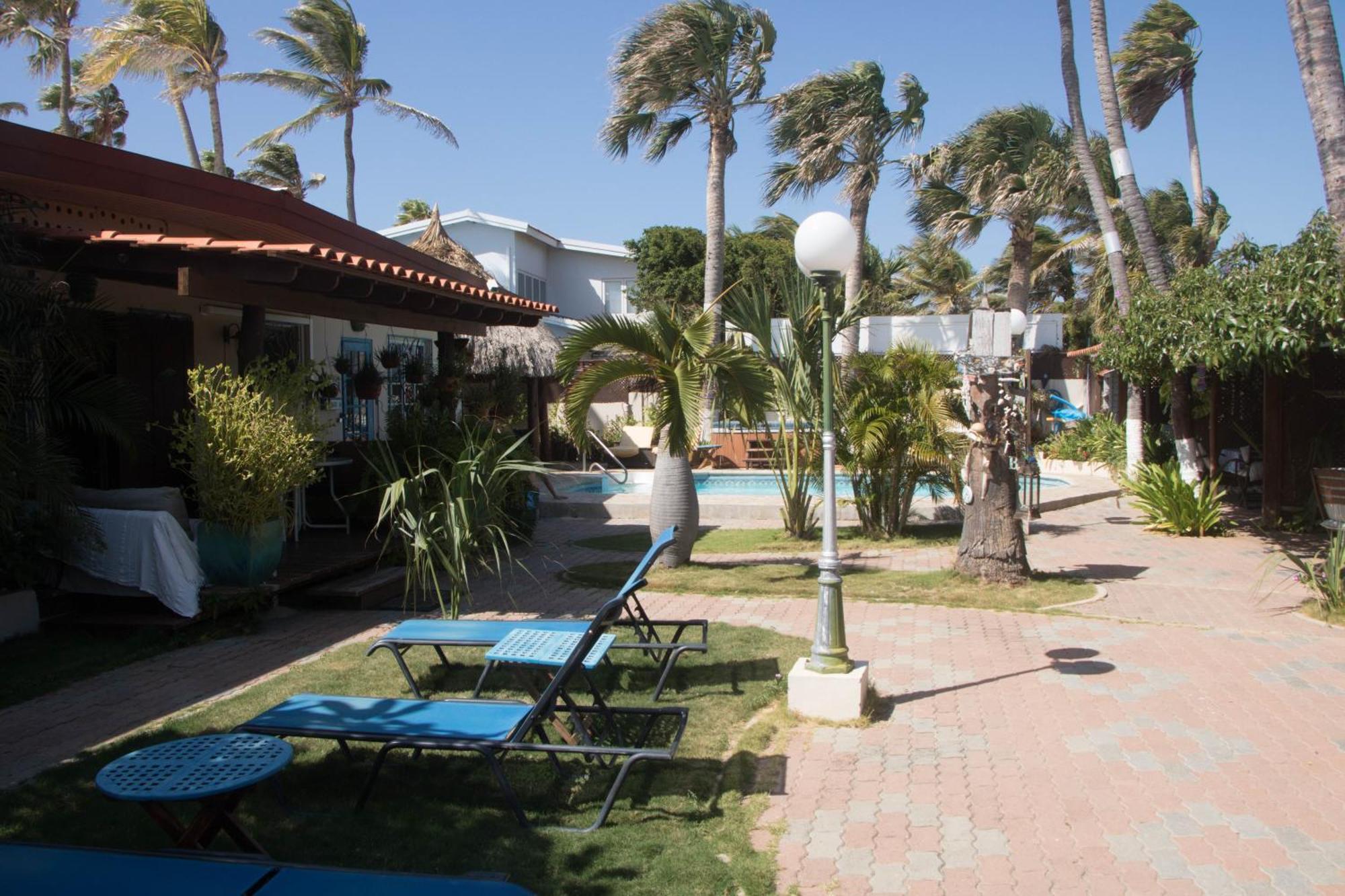 Aruba Sunset Beach Studios 팜비치 외부 사진